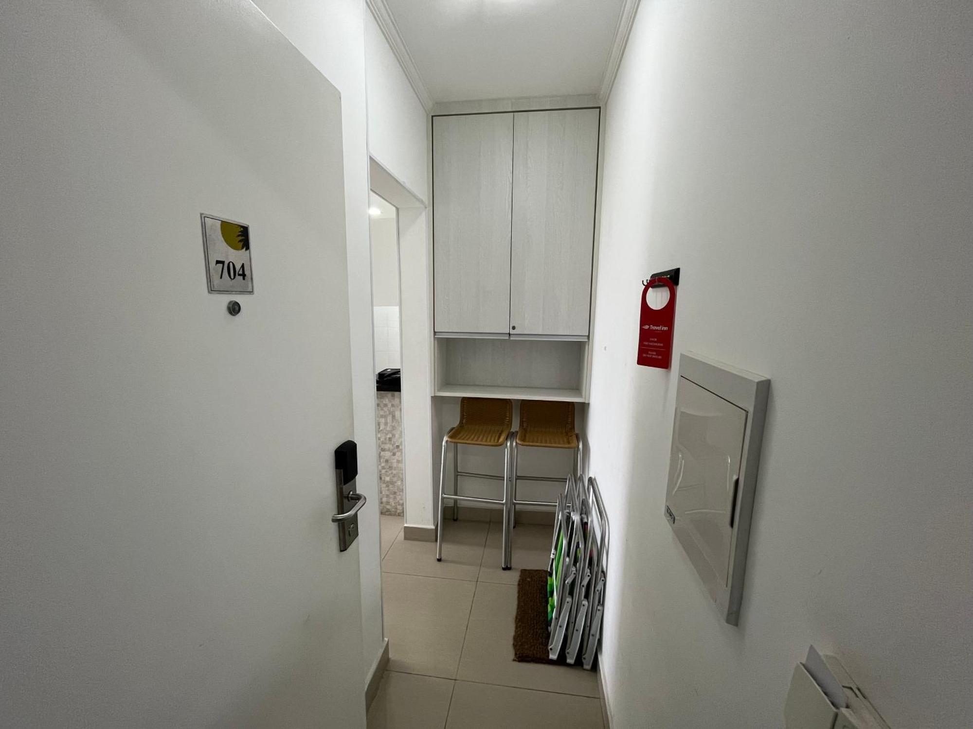 FLAT RIVIERA COM AR A 150 m DA PRAIA - PROMOÇÃO DISPONÍVEL de 06 a 11 de Novembro - APROVEITE ! Riviera de Sao Lourenco Extérieur photo