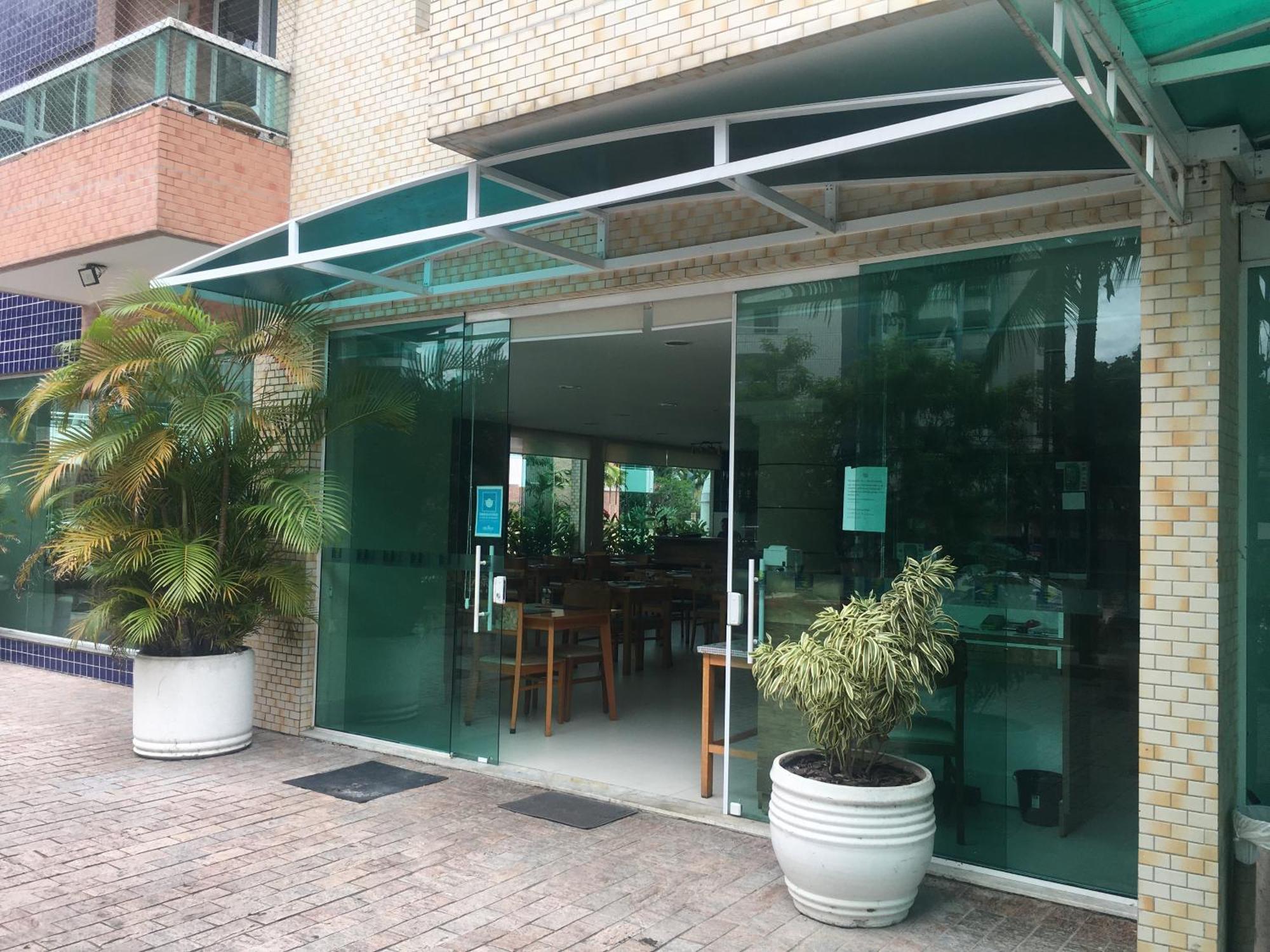FLAT RIVIERA COM AR A 150 m DA PRAIA - PROMOÇÃO DISPONÍVEL de 06 a 11 de Novembro - APROVEITE ! Riviera de Sao Lourenco Extérieur photo