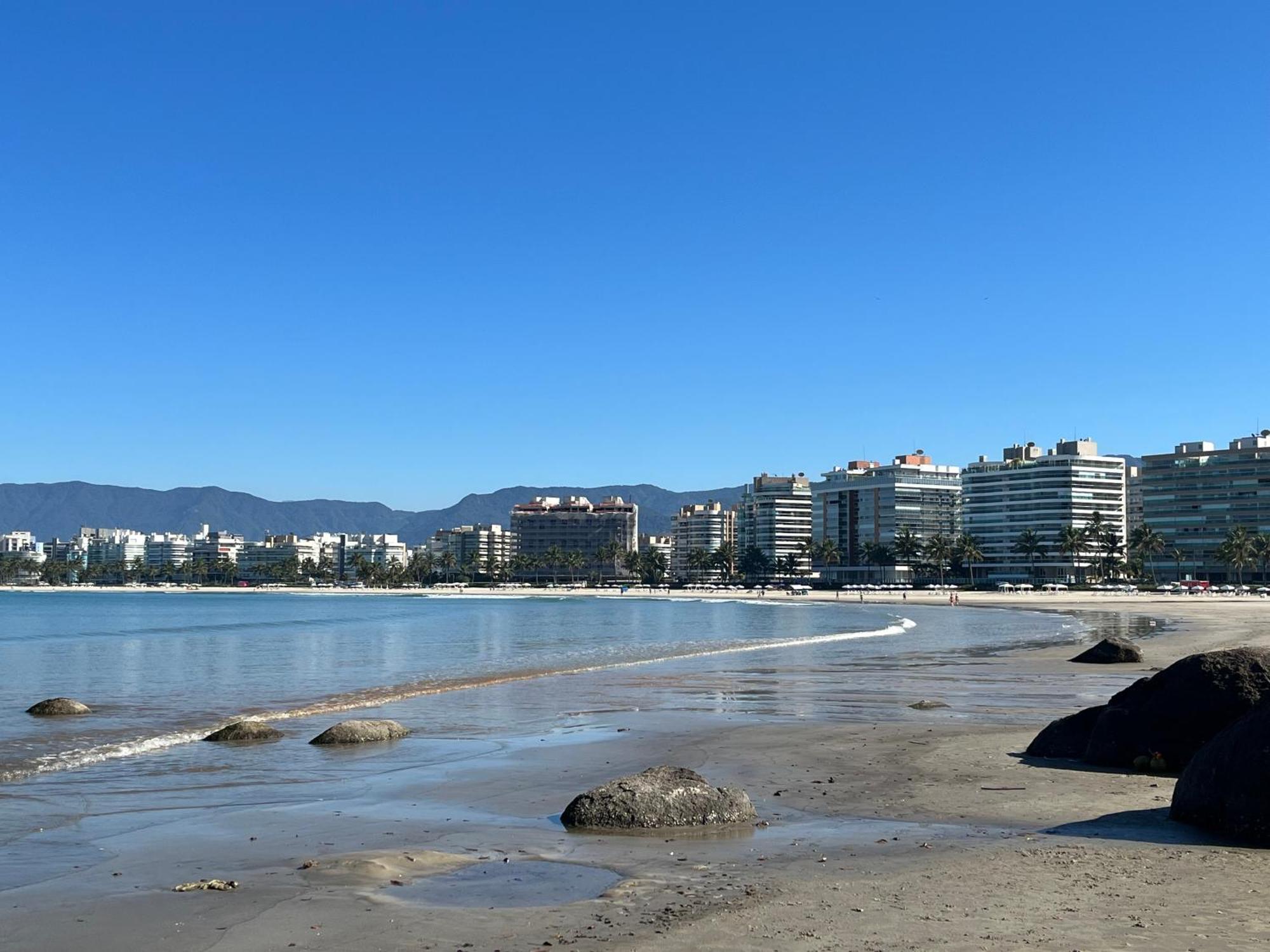 FLAT RIVIERA COM AR A 150 m DA PRAIA - PROMOÇÃO DISPONÍVEL de 06 a 11 de Novembro - APROVEITE ! Riviera de Sao Lourenco Extérieur photo
